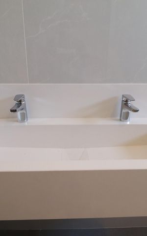 Casa de condomínio para alugar com 212m², 3 quartos e 3 vagasBanheiro da Suíte 3