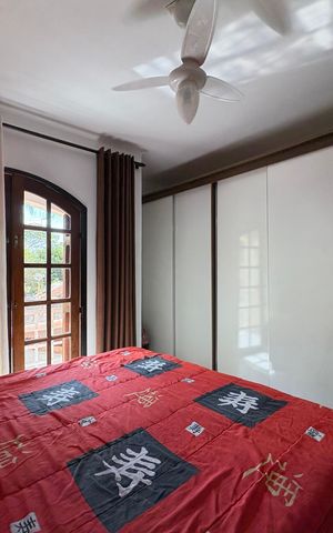 Casa à venda com 147m², 3 quartos e 3 vagas Casa à venda com 147m², 3 quartos e 3 vagasSuíte