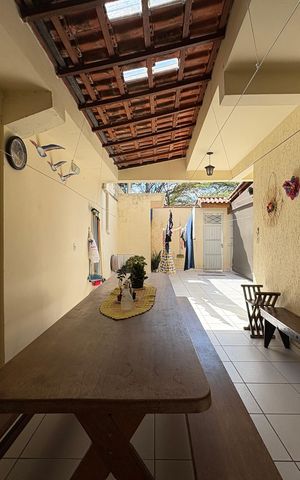Casa à venda com 147m², 3 quartos e 3 vagas Casa à venda com 147m², 3 quartos e 3 vagasÁrea comum