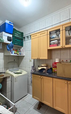 Casa à venda com 147m², 3 quartos e 3 vagas Casa à venda com 147m², 3 quartos e 3 vagasÁrea de Serviço