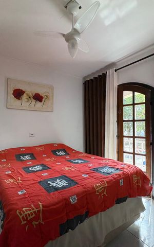 Casa à venda com 147m², 3 quartos e 3 vagas Casa à venda com 147m², 3 quartos e 3 vagasSuíte