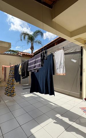 Casa à venda com 147m², 3 quartos e 3 vagas Casa à venda com 147m², 3 quartos e 3 vagasÁrea comum