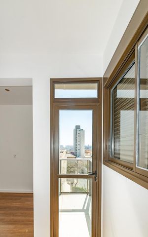 Apartamento à venda com 73m², 2 quartos e 1 vaga Apartamento à venda com 73m², 2 quartos e 1 vagaSacada