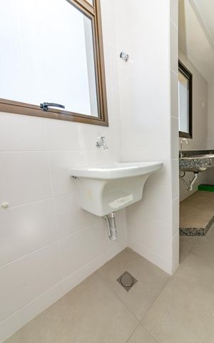 Apartamento à venda com 73m², 2 quartos e 1 vaga Apartamento à venda com 73m², 2 quartos e 1 vagaÁrea de Serviço