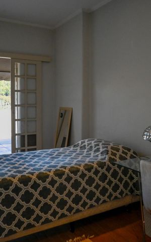 Casa à venda com 195m², 3 quartos e 2 vagas Casa à venda com 195m², 3 quartos e 2 vagasQuarto 2