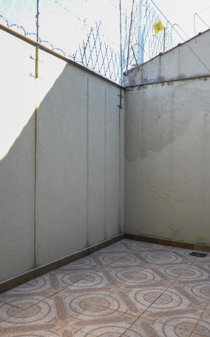 Casa à venda com 195m², 3 quartos e 2 vagas Casa à venda com 195m², 3 quartos e 2 vagasQuintal