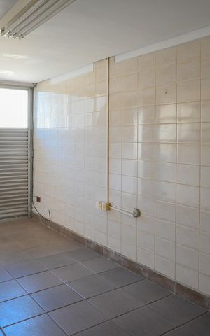 Casa à venda com 195m², 3 quartos e 2 vagas Casa à venda com 195m², 3 quartos e 2 vagasDepósito 1