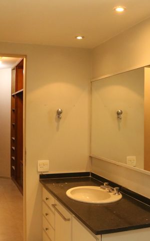 Apartamento à venda com 236m², 3 quartos e 3 vagasBanheiro da Suíte