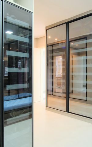Apartamento à venda com 224m², 3 quartos e 4 vagasCloset da suíte 1
