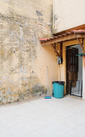 Casa à venda com 240m², 5 quartos e 2 vagasÁrea de Serviço