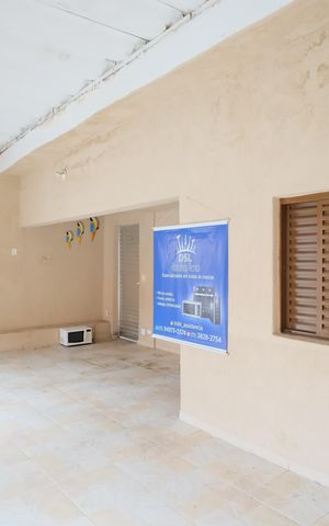 Casa à venda com 240m², 5 quartos e 2 vagasGaragem