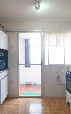 Apartamento para alugar com 143m², 3 quartos e 1 vagaCozinha