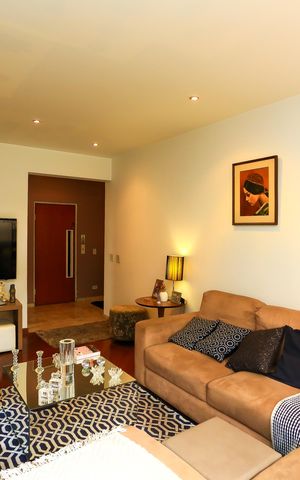 Apartamento à venda com 180m², 3 quartos e 2 vagas Apartamento à venda com 180m², 3 quartos e 2 vagasSala