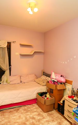 Apartamento à venda com 180m², 3 quartos e 2 vagas Apartamento à venda com 180m², 3 quartos e 2 vagasSuíte 1