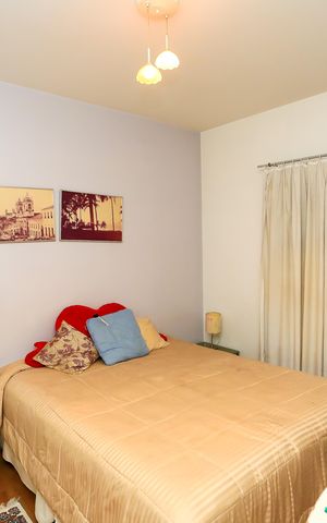 Apartamento à venda com 180m², 3 quartos e 2 vagas Apartamento à venda com 180m², 3 quartos e 2 vagasSuíte 2