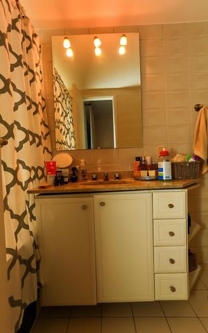 Apartamento à venda com 180m², 3 quartos e 2 vagas Apartamento à venda com 180m², 3 quartos e 2 vagasBanheiro da Suíte 3