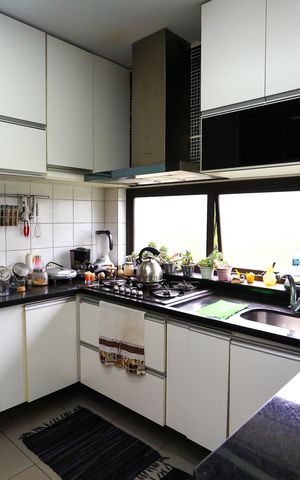Apartamento à venda com 180m², 3 quartos e 2 vagas Apartamento à venda com 180m², 3 quartos e 2 vagasCozinha