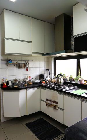 Apartamento à venda com 180m², 3 quartos e 2 vagas Apartamento à venda com 180m², 3 quartos e 2 vagasCozinha