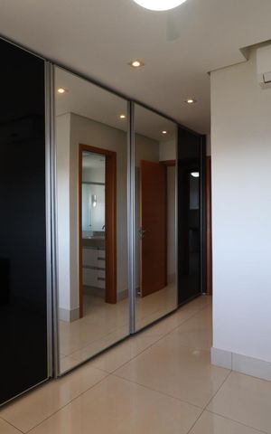 Apartamento para alugar com 126m², 3 quartos e 3 vagas Apartamento para alugar com 126m², 3 quartos e 3 vagasSuíte 3