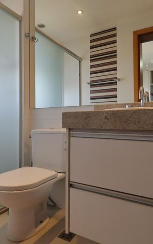 Apartamento para alugar com 126m², 3 quartos e 3 vagas Apartamento para alugar com 126m², 3 quartos e 3 vagasBanheiro da Suíte 2