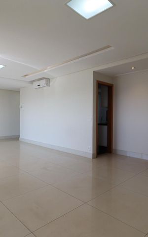Apartamento para alugar com 126m², 3 quartos e 3 vagas Apartamento para alugar com 126m², 3 quartos e 3 vagasSala