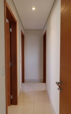 Apartamento para alugar com 126m², 3 quartos e 3 vagas Apartamento para alugar com 126m², 3 quartos e 3 vagasCorredor