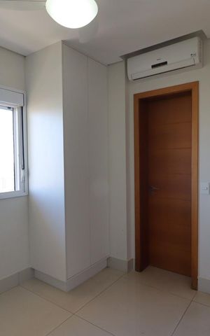 Apartamento para alugar com 126m², 3 quartos e 3 vagas Apartamento para alugar com 126m², 3 quartos e 3 vagasSuíte 2