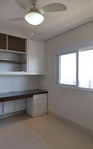Apartamento para alugar com 126m², 3 quartos e 3 vagas Apartamento para alugar com 126m², 3 quartos e 3 vagasSuíte 2