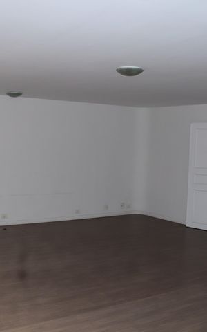 Apartamento à venda com 222m², 3 quartos e 2 vagasSala