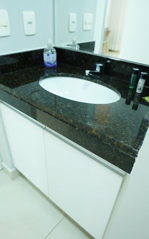 Apartamento à venda com 46m², 1 quarto e 1 vaga Apartamento à venda com 46m², 1 quarto e 1 vagaLavabo