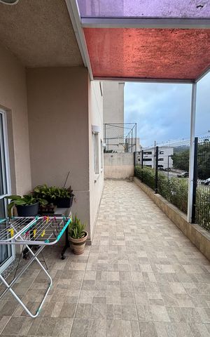 Apartamento à venda com 84m², 3 quartos e 1 vaga Apartamento à venda com 84m², 3 quartos e 1 vagaÁrea de Serviço