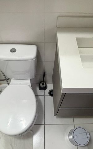 Apartamento à venda com 84m², 3 quartos e 1 vaga Apartamento à venda com 84m², 3 quartos e 1 vagaBanheiro da Suíte