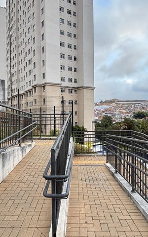 Apartamento à venda com 84m², 3 quartos e 1 vaga Apartamento à venda com 84m², 3 quartos e 1 vagaRampa - Corrimão
