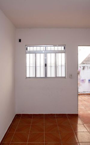 Casa à venda com 205m², 6 quartos e 2 vagasSala Casa 2