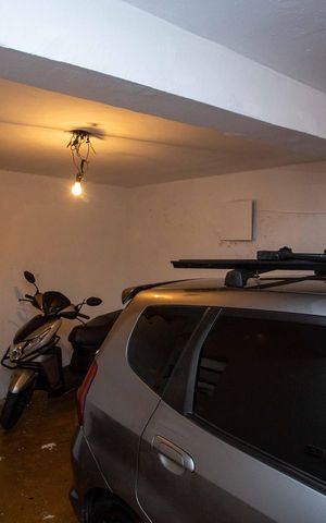 Casa à venda com 205m², 6 quartos e 2 vagasGaragem