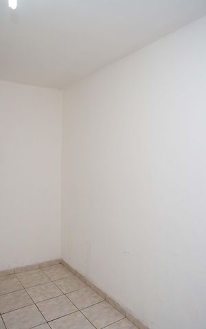 Casa à venda com 205m², 6 quartos e 2 vagasQuarto 3 Casa 2