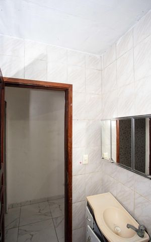 Casa à venda com 205m², 6 quartos e 2 vagasBanheiro Casa 2