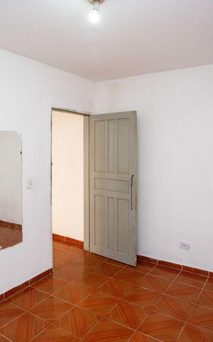 Casa à venda com 205m², 6 quartos e 2 vagasQuarto 1 Casa 2