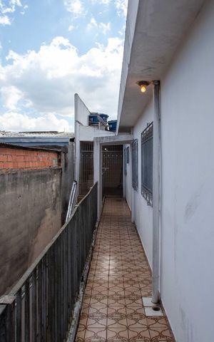 Casa à venda com 205m², 6 quartos e 2 vagasÁrea comum