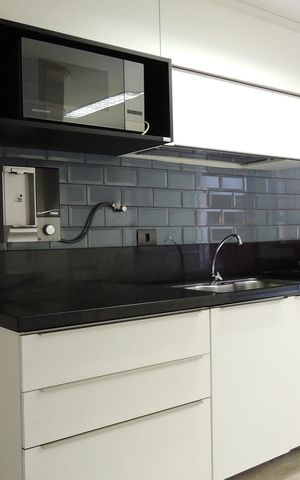 Casa de condomínio à venda com 103m², 3 quartos e 3 vagasCozinha - Armários