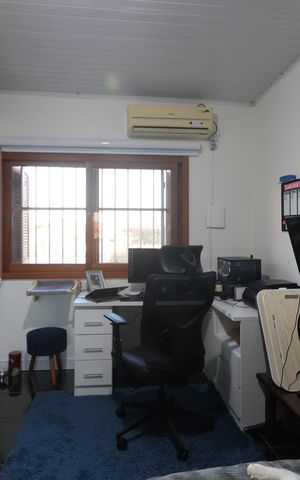 Casa à venda com 172m², 4 quartos e 4 vagasQuarto 2