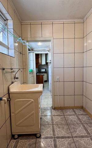 Apartamento à venda com 98m², 2 quartos e sem vaga Apartamento à venda com 98m², 2 quartos e sem vagaÁrea de Serviço