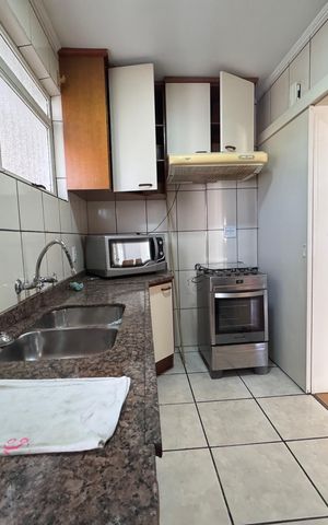 Apartamento à venda com 98m², 2 quartos e sem vaga Apartamento à venda com 98m², 2 quartos e sem vagaCozinha