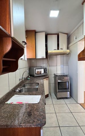 Apartamento à venda com 98m², 2 quartos e sem vaga Apartamento à venda com 98m², 2 quartos e sem vagaCozinha