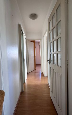 Apartamento à venda com 98m², 2 quartos e sem vaga Apartamento à venda com 98m², 2 quartos e sem vagaCorredor