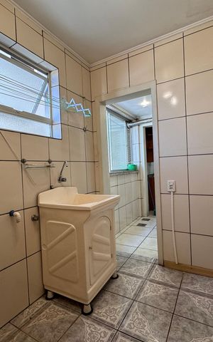Apartamento à venda com 98m², 2 quartos e sem vaga Apartamento à venda com 98m², 2 quartos e sem vagaÁrea de Serviço