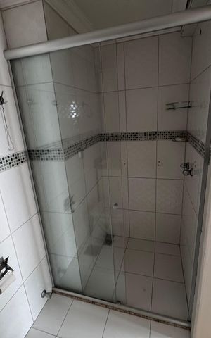 Apartamento à venda com 98m², 2 quartos e sem vaga Apartamento à venda com 98m², 2 quartos e sem vagaBanheiro