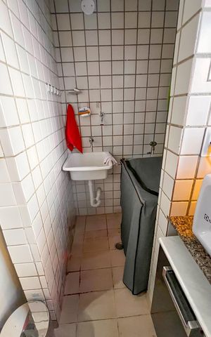 Apartamento à venda com 81m², 3 quartos e 2 vagas Apartamento à venda com 81m², 3 quartos e 2 vagasÁrea de Serviço