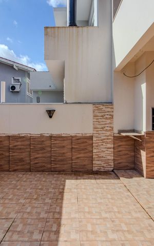 Casa de condomínio à venda com 185m², 2 quartos e 3 vagas Casa de condomínio à venda com 185m², 2 quartos e 3 vagasPátio