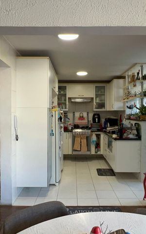 Apartamento à venda com 144m², 3 quartos e 1 vagaCozinha